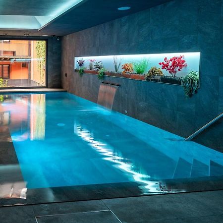 Apartaments Y Habitacions Entre Volcans Olot Exteriér fotografie
