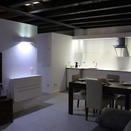 Apartaments Y Habitacions Entre Volcans Olot Exteriér fotografie