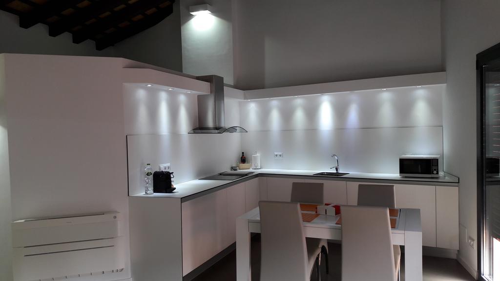 Apartaments Y Habitacions Entre Volcans Olot Exteriér fotografie