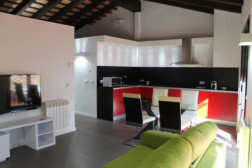 Apartaments Y Habitacions Entre Volcans Olot Exteriér fotografie